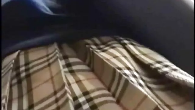 A kedves tini Hazel Moore egy nagyon szoros puncik falat spermát kapott párás punciverés után