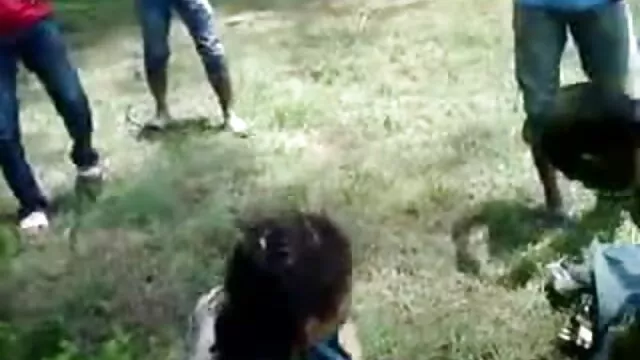 Lecherous babe Veronica Rodriguez szar szőrős punci után zuhanyozás